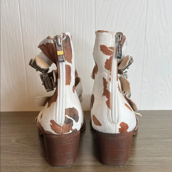 Arider Girl Eleven Cow Print Ankle Boot 7.5 - Picture 4 of 8